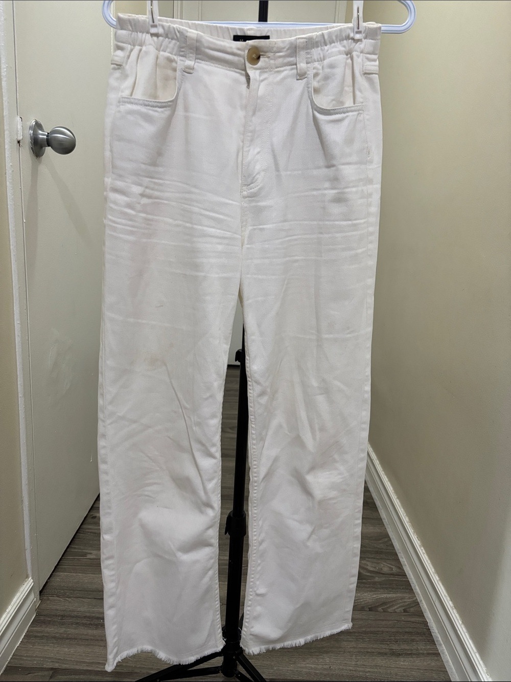 Women's White Straight-Leg Jeans
